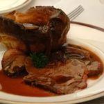 Roast Beef con pudines Yorkshire