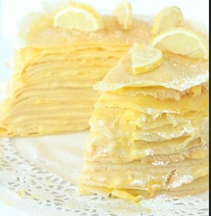 Pastel con relleno en frío de limón y miel